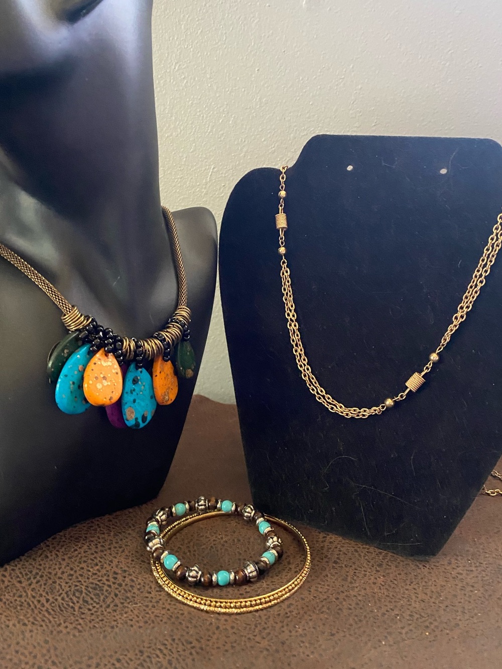Multicolor Statement Teardrop Necklace - Bold Turquoise & Orange Design